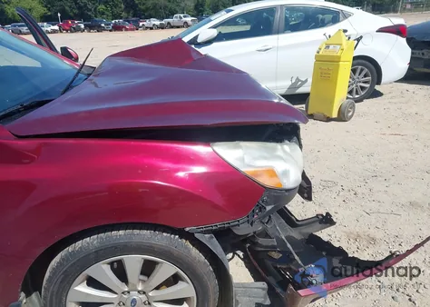 2012 Subaru Legacy 3.6R Limited z USA, uszkodzony, nr VIN 4S3BMDL65C2028759